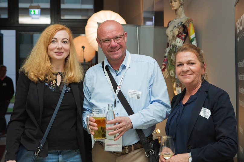 /images/slider-imgs-xs/106_Foto Loeffler_Weconact.jpg